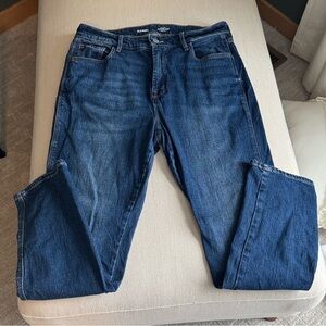 Old Navy Women’s High-Rise Vintage Slim Straight-Leg Jeans